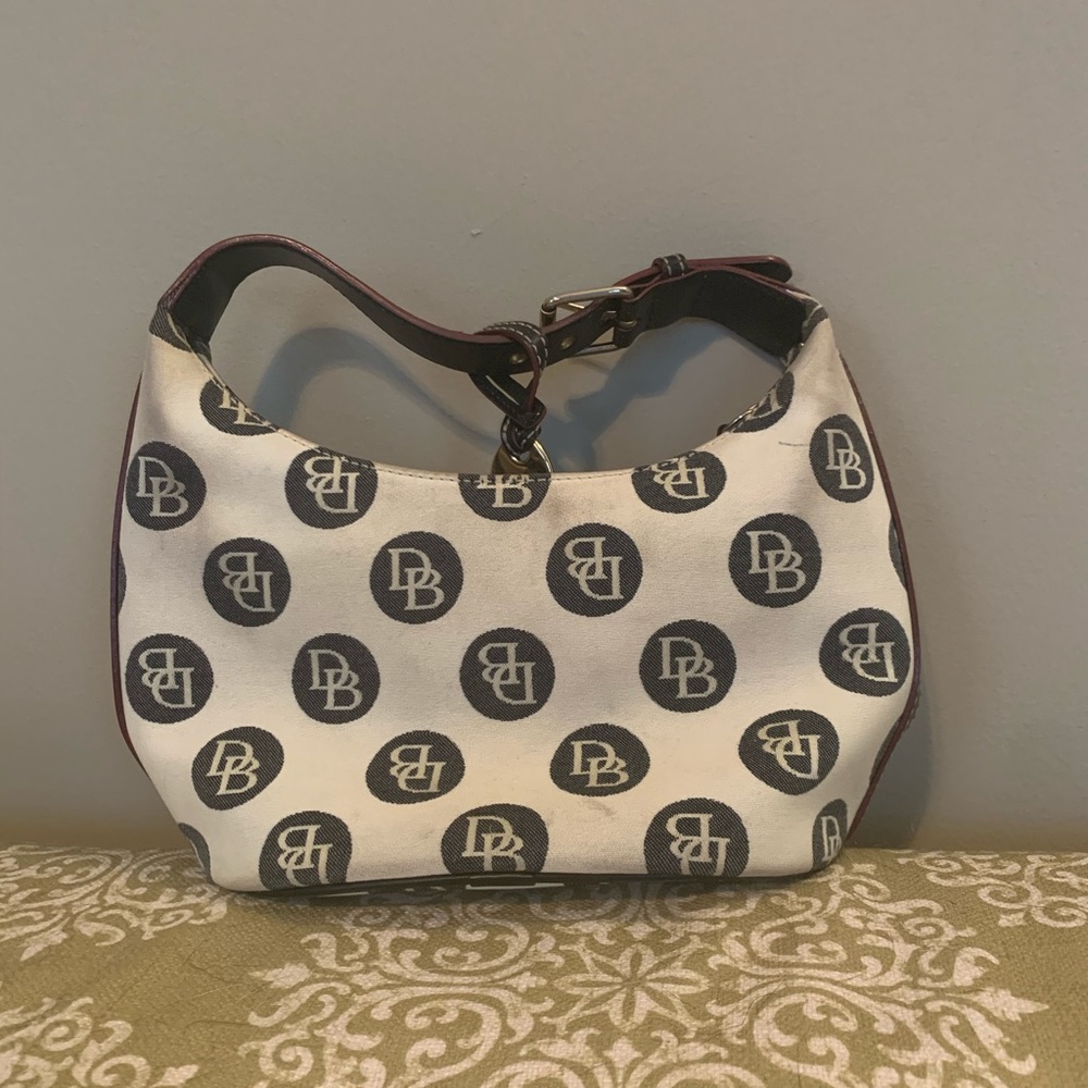 Dooney & Bourke Purse